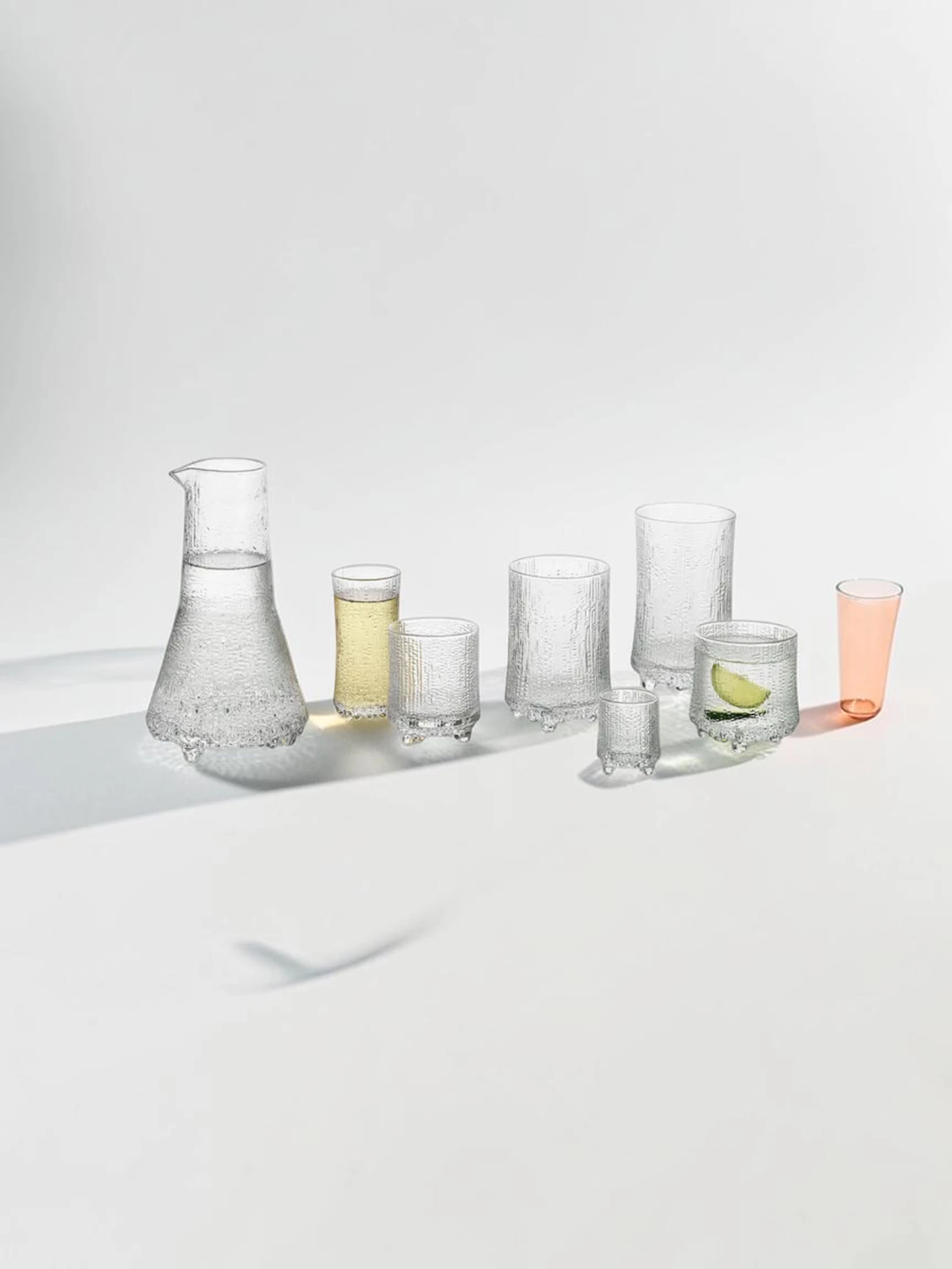 Ultima Thule Beer Glass Set, Textured Glass Drinkware, 2-Piece Collection - Image 2