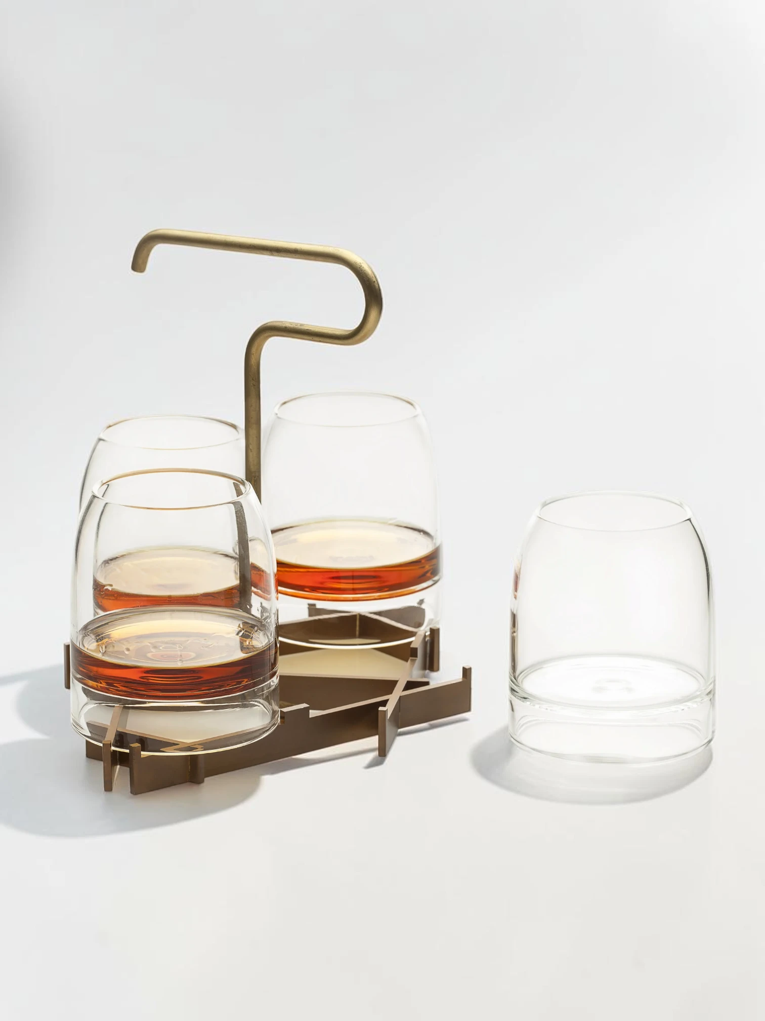 Presenter Set Whiskey Glassware with Serving Tray, Borosilicate Glass - Image 2