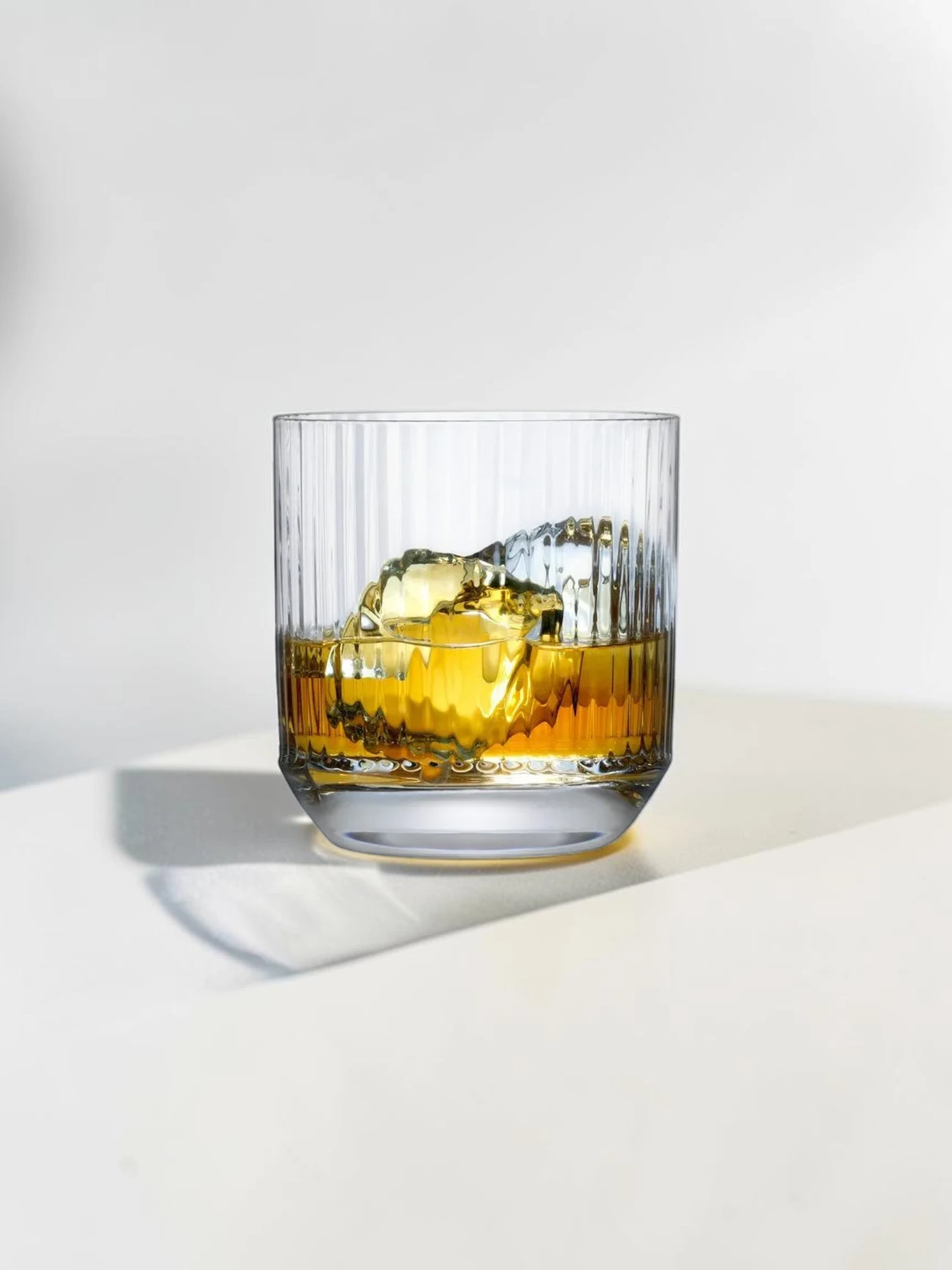 Big Top Old Fashioned Whiskey Glasses, Lead-Free Crystal, 10oz 4-Piece Set - Image 3