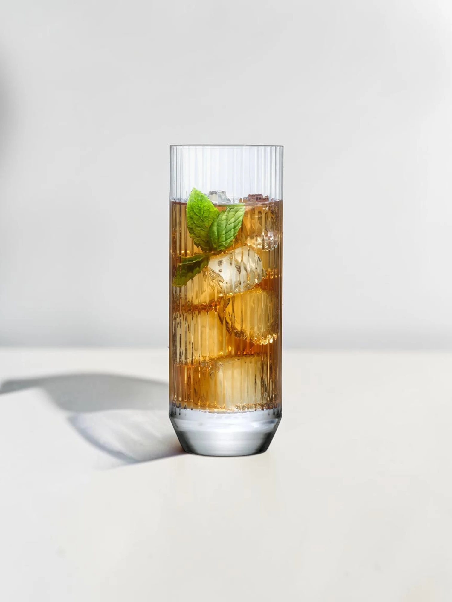 Big Top Highball Glass Set, Lead-Free Crystal Drinking Glasses, 14.5 oz 4-Piece - Image 7