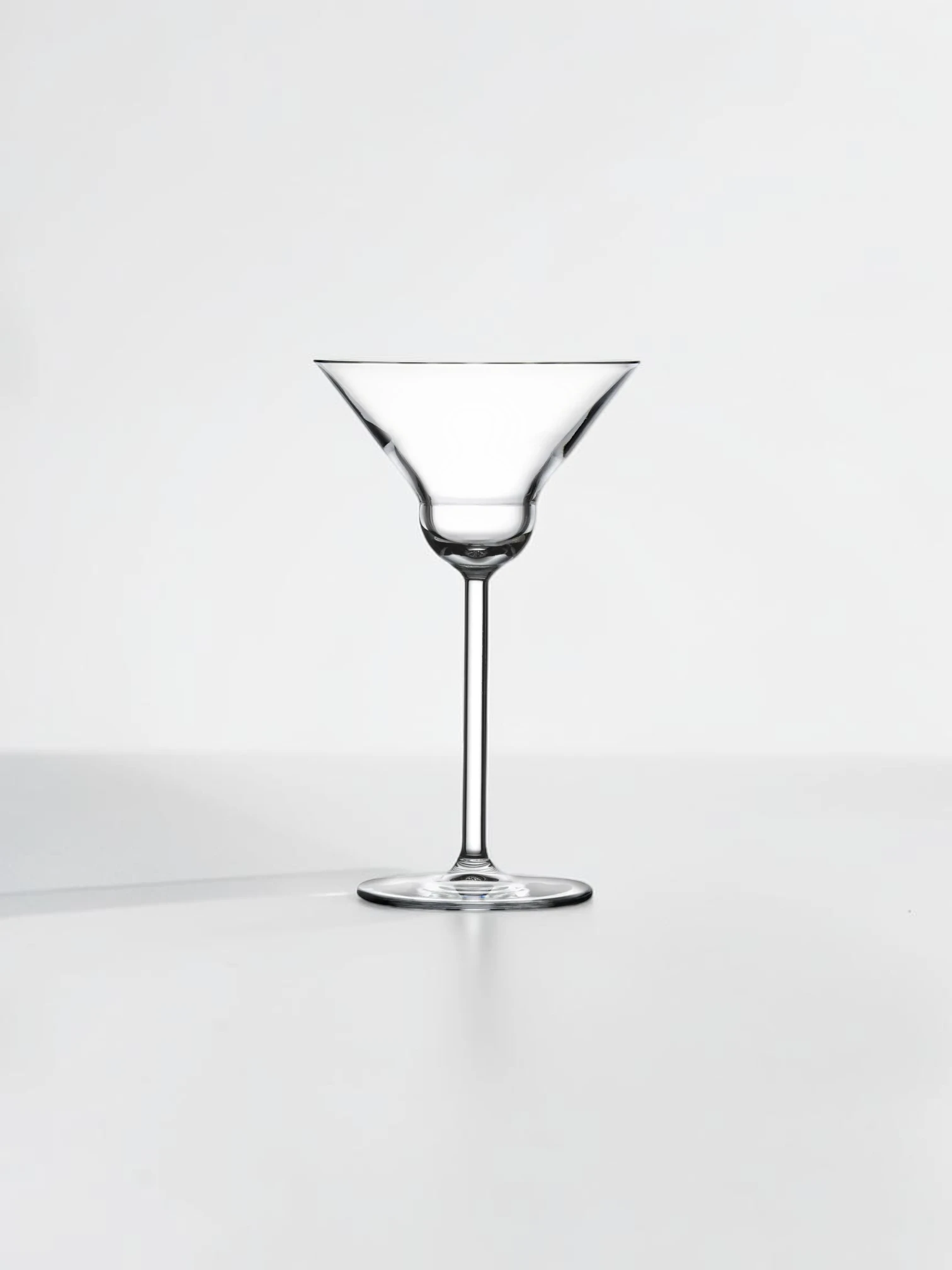 Vintage Rounded Martini Glass Set, Lead-Free Crystal, 4-Piece Collection - Image 2