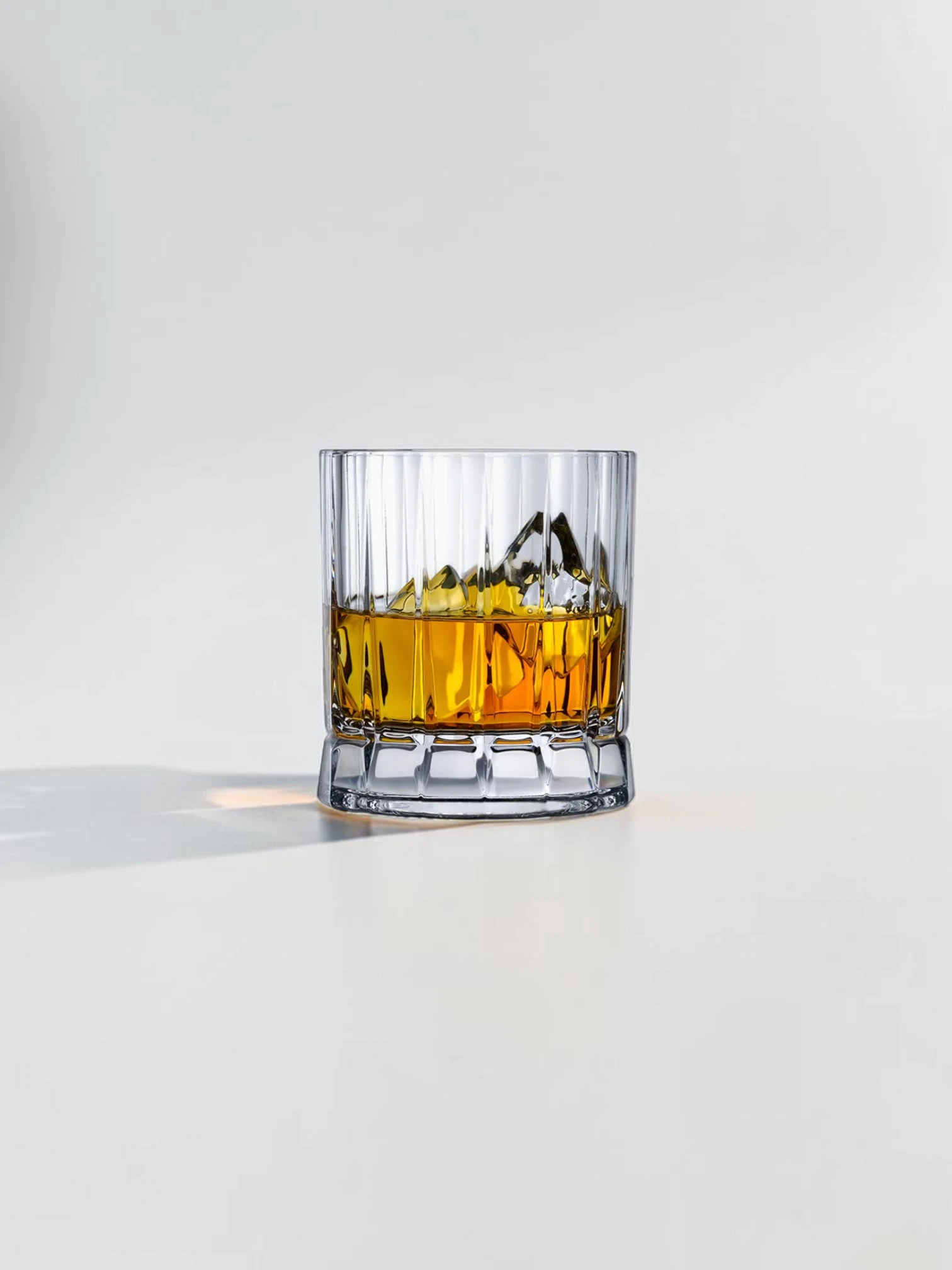 Wayne DOF Whiskey Glass Set, Lead-Free Crystal, 4-Piece Glassware - Image 3