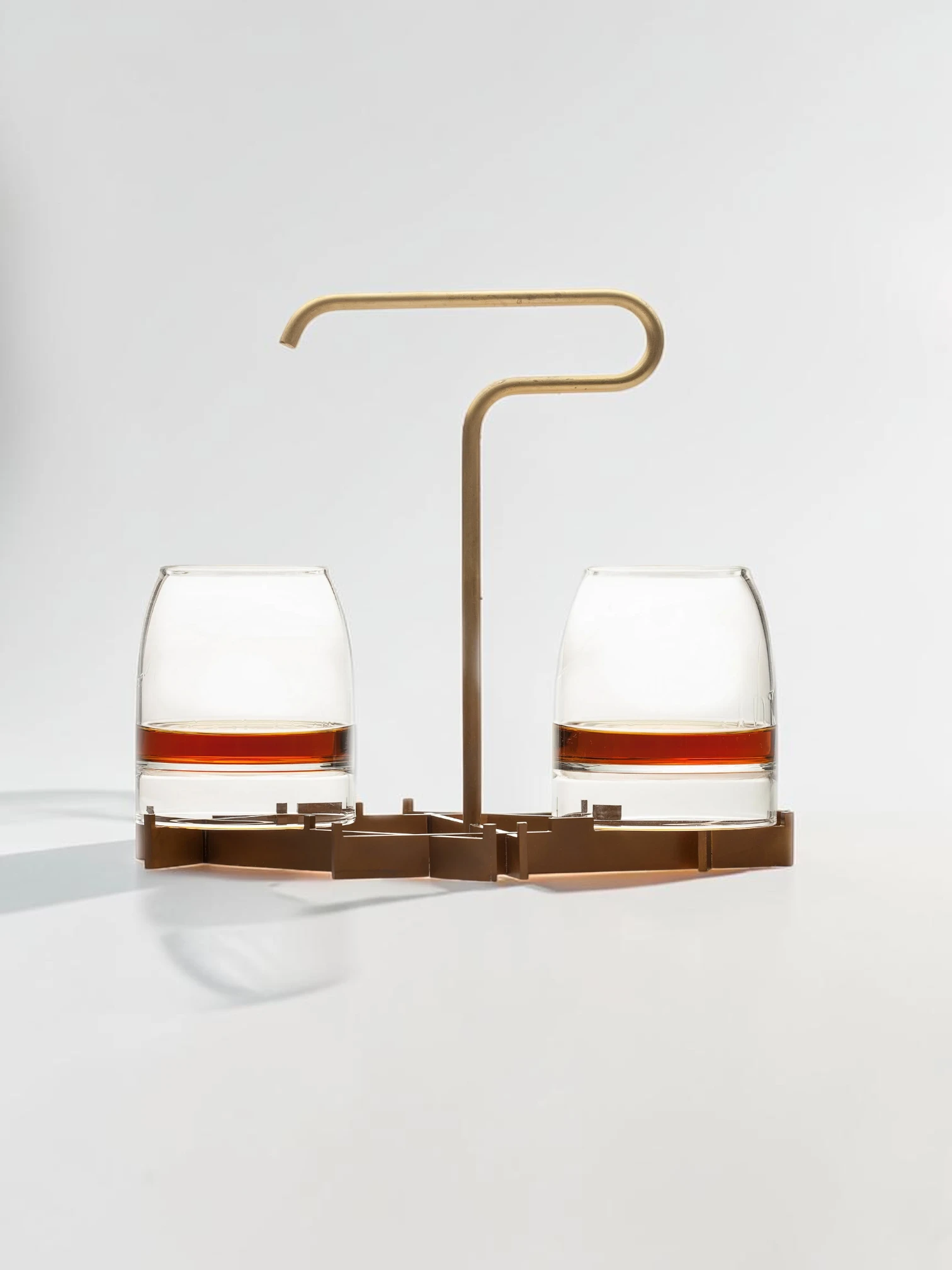 Presenter Set Whiskey Glassware with Serving Tray, Borosilicate Glass - Image 8